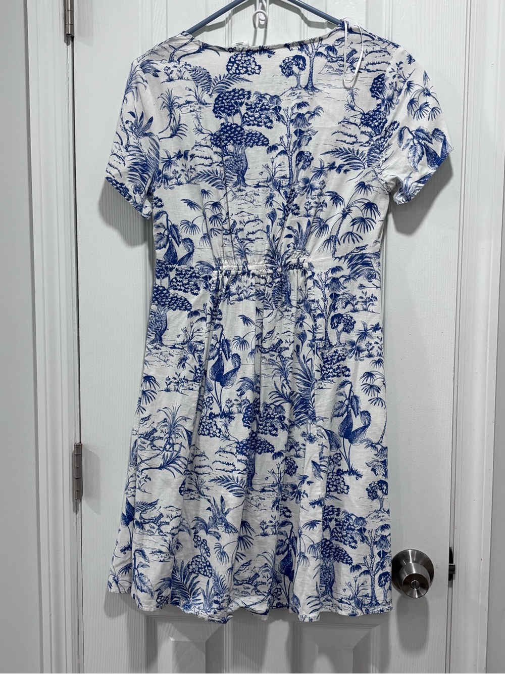 Nicole Miller White Mini Dress with Blue Botanical Toile - Picture 4 of 12